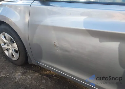 2016 Hyundai Elantra Se from USA, damaged, VIN 5NPDH4AEXGH717725